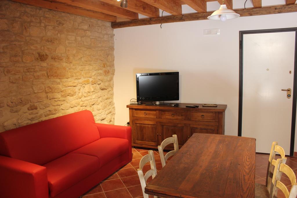 Case Vacanza Arco Sant'Antonio Μπισέλιε Δωμάτιο φωτογραφία